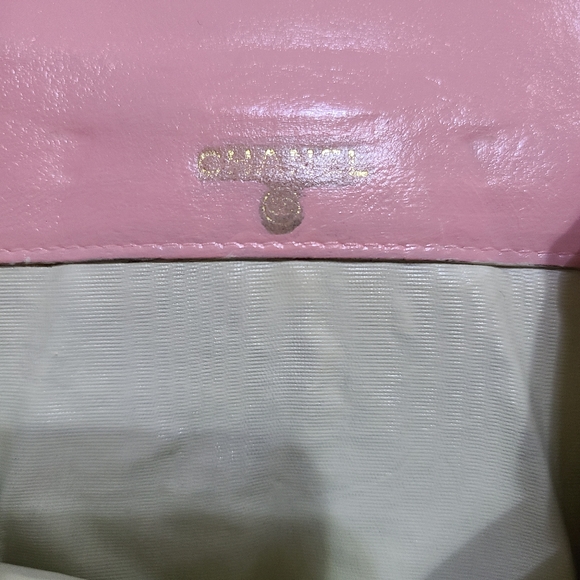 Chanel Wallet - Picture 13 of 16